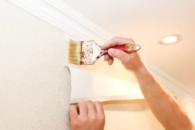 Pose de papier peint à Gouesnach — revêtements muraux et toiles de verre